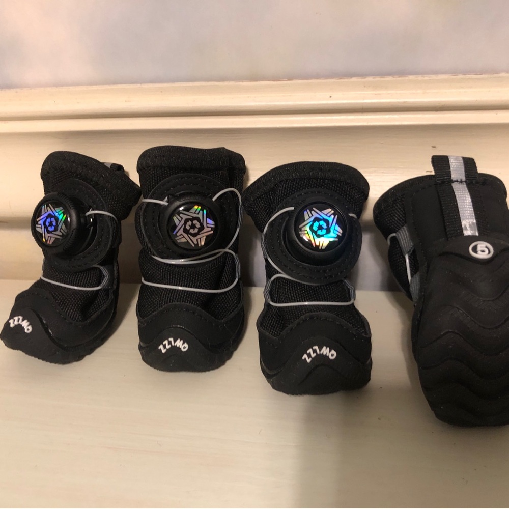 Black Dog Boots with Reflective Straps